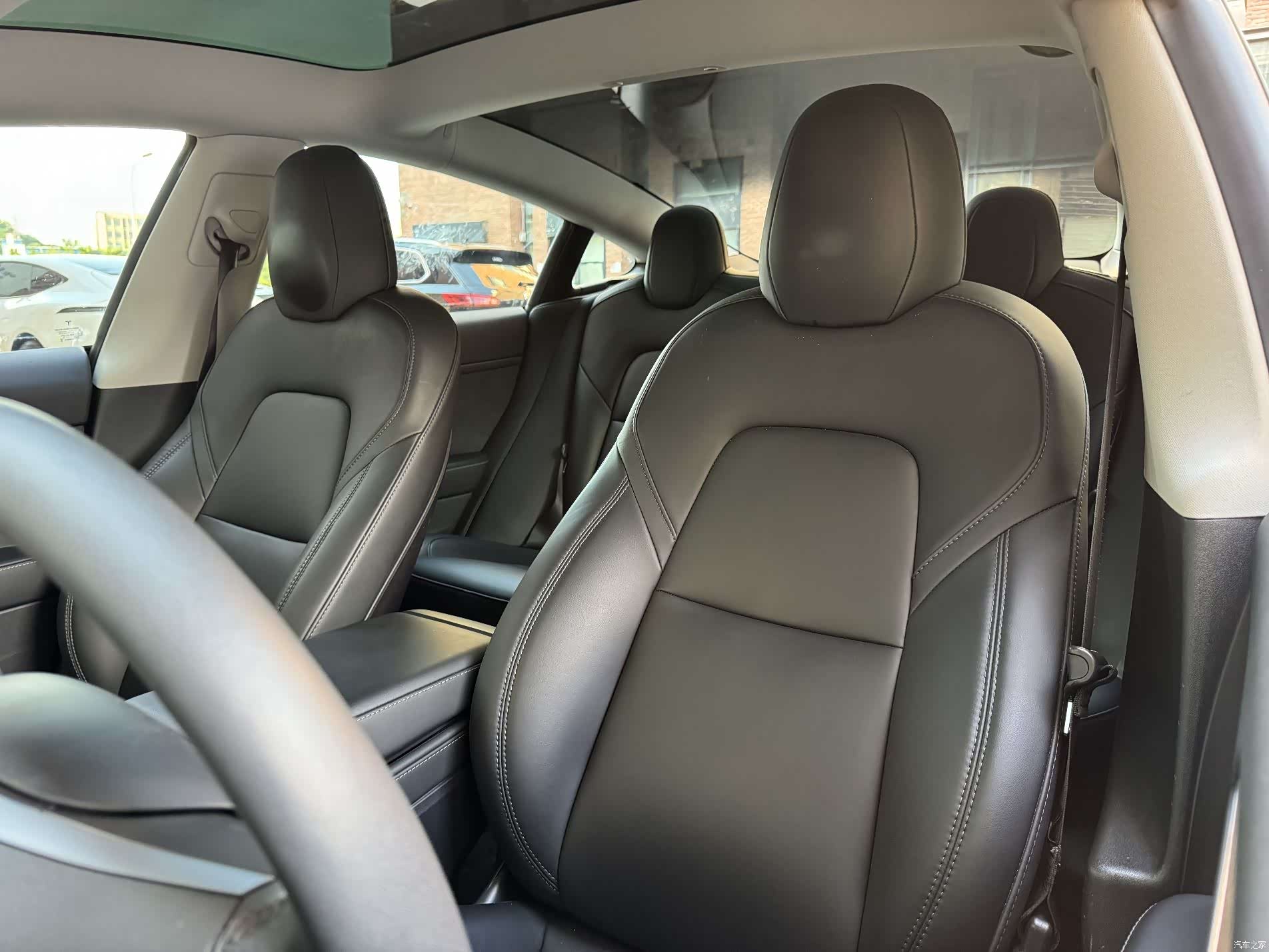 Tesla Model 3, 2023 17