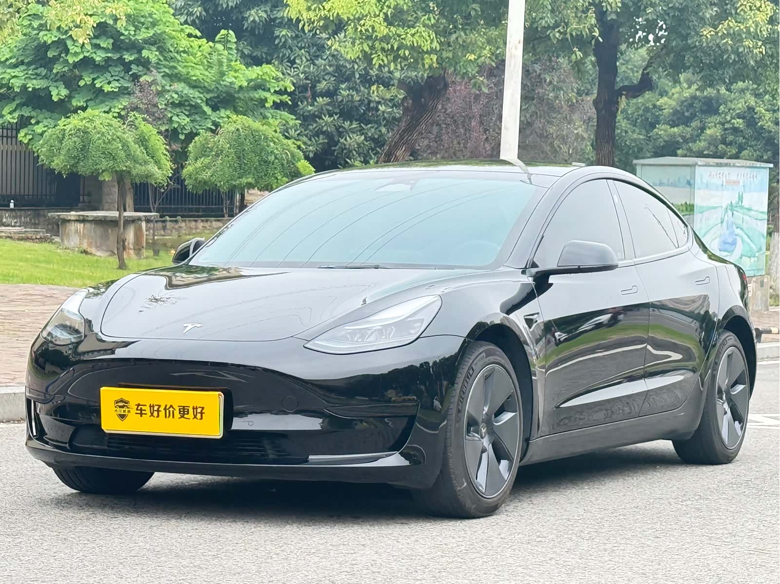 Tesla Model 3, 2023 1