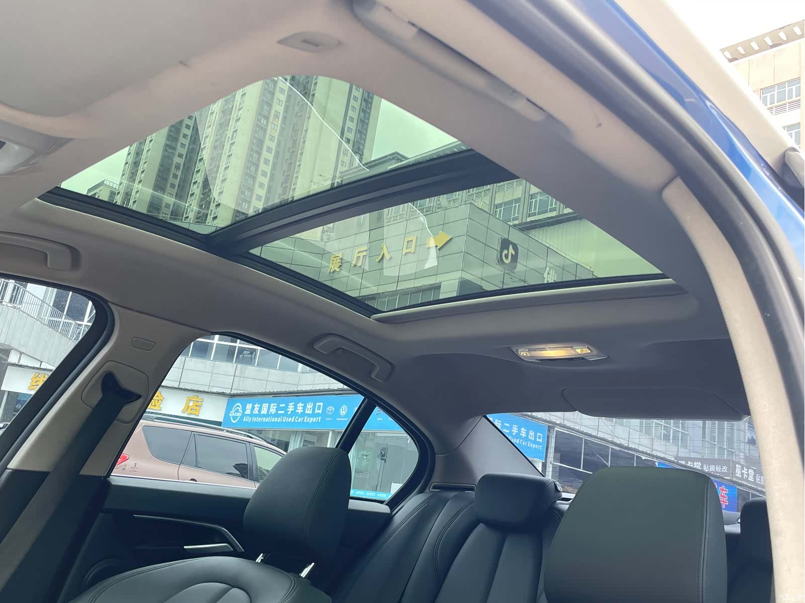 BMW 1 Series, 2019 18