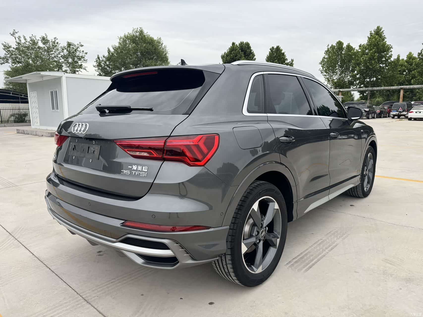 Audi Q3, 2023 6