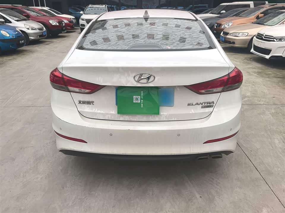 Hyundai Lead
