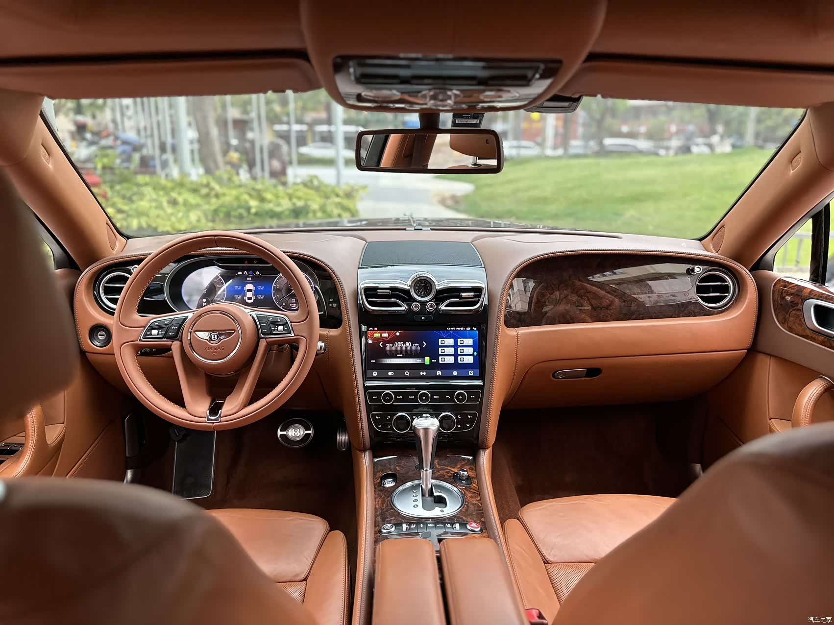 Bentley Flying Spur, 2011 7