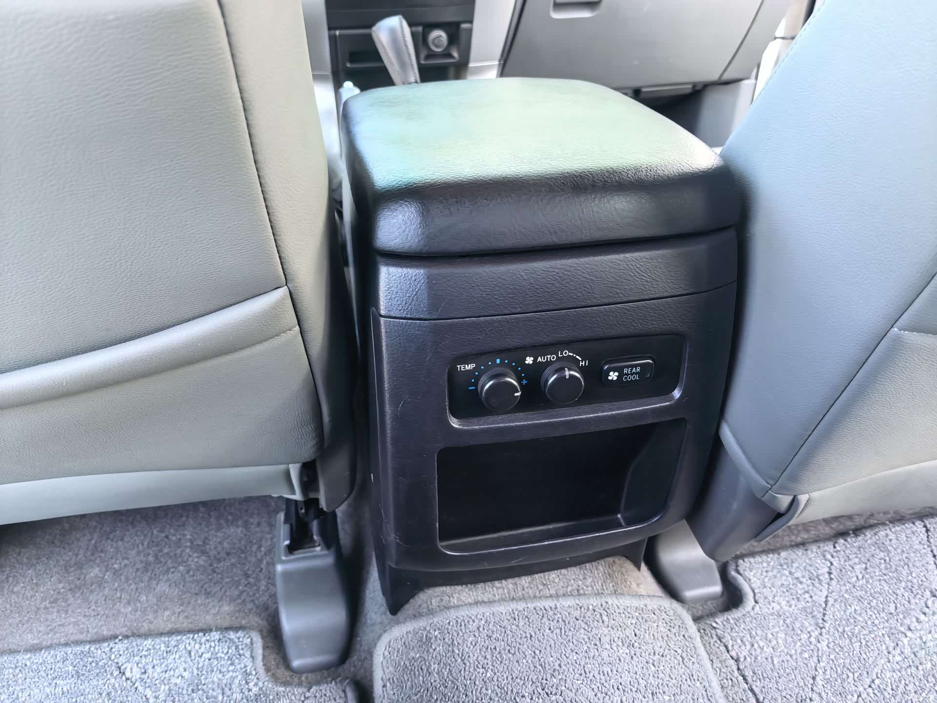 Toyota Prado, 2008 16