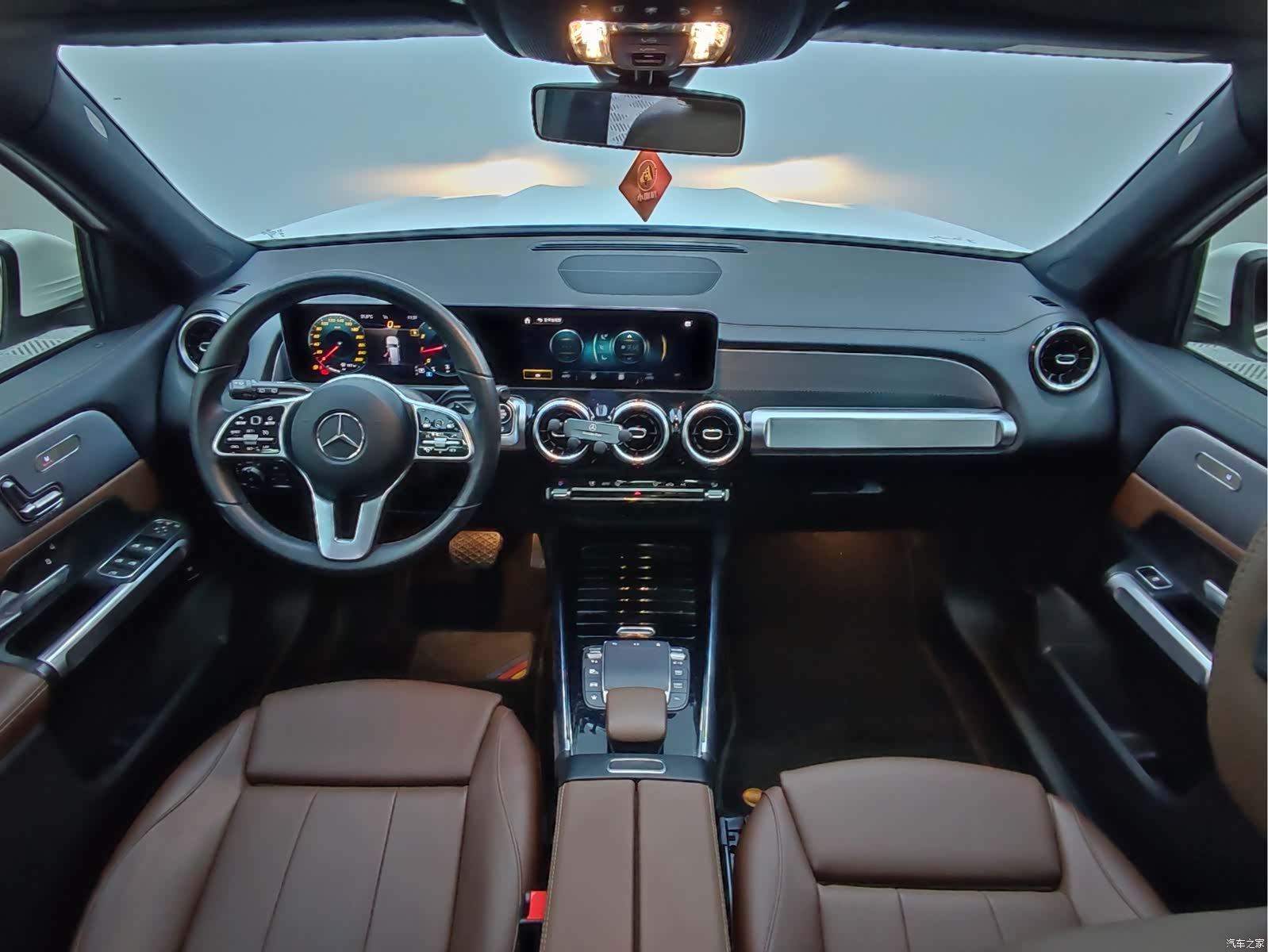 Mercedes-Benz GLB, 2020 8