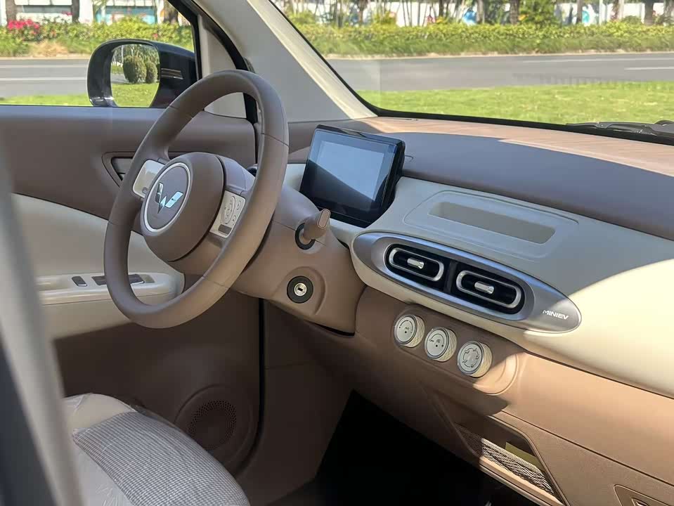 Wuling Hongguang MINIEV