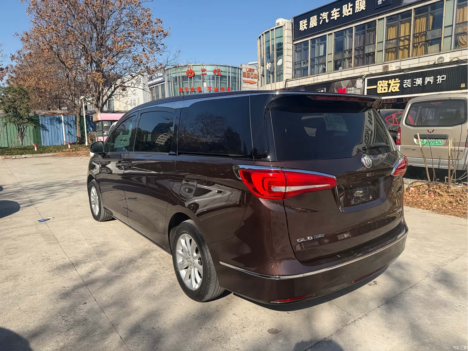 Buick GL8, 2019 15