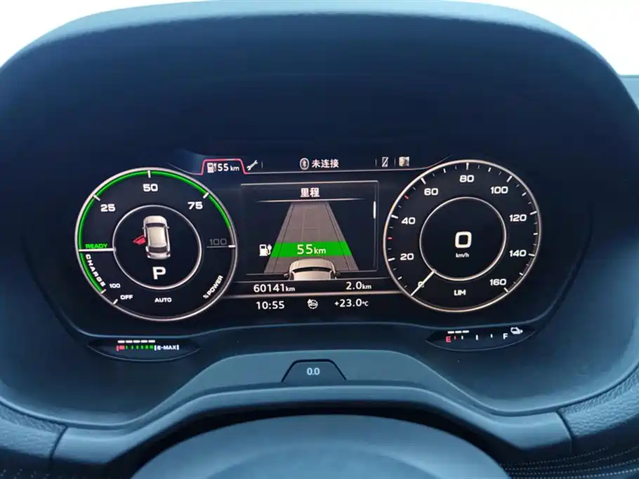 Audi Q2L