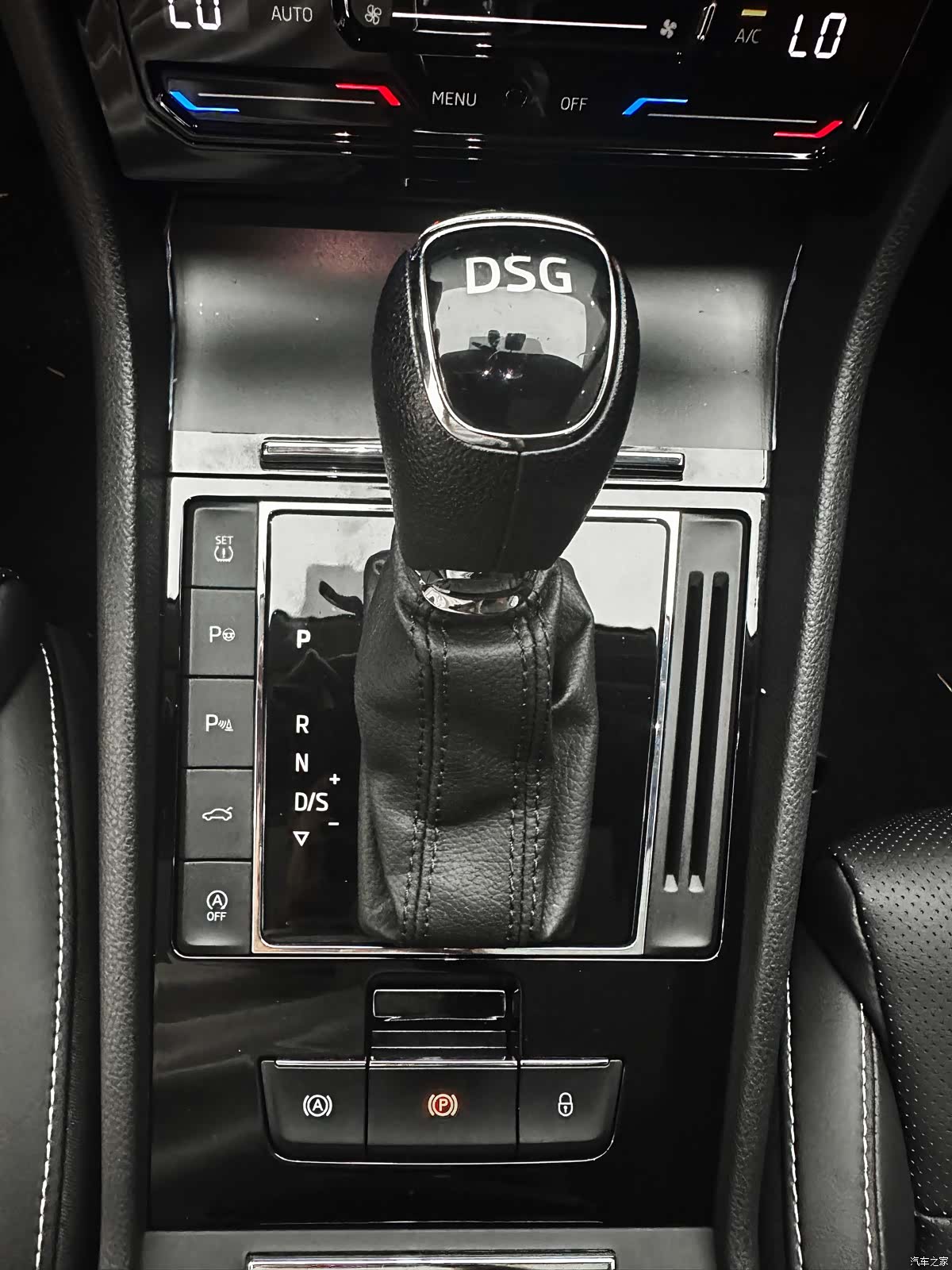 Skoda Superb, 2024 20