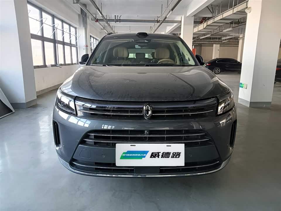 AITO Ask the world M7