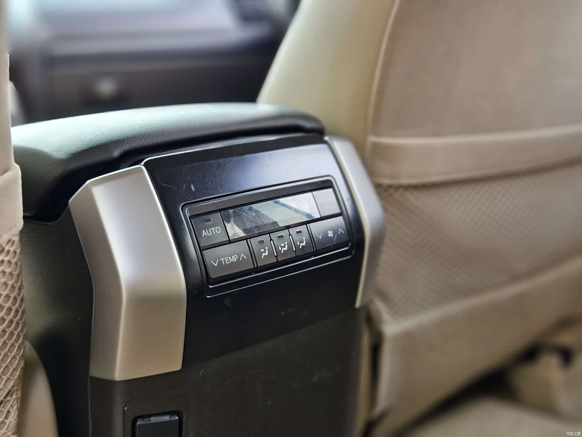 Toyota Prado, 2011 19