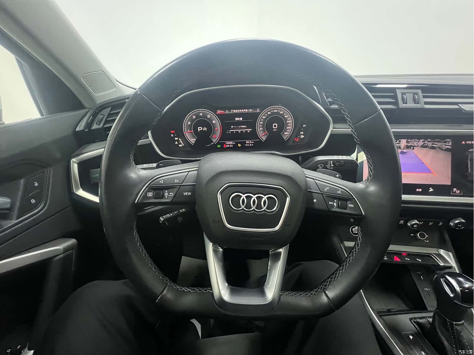 Audi Q3, 2022 14