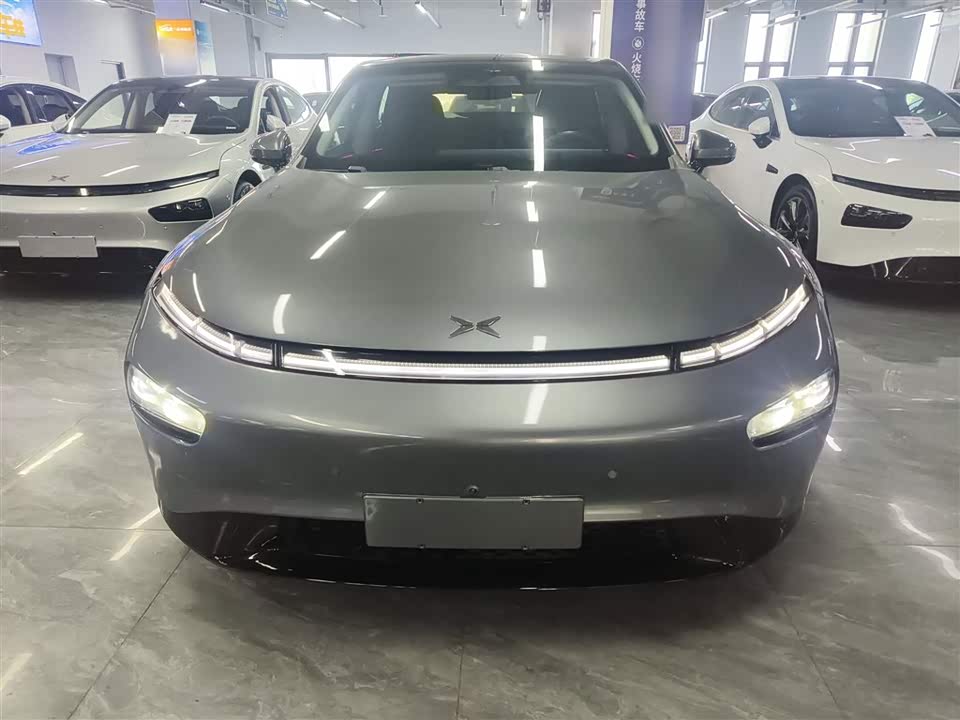 XPENG P7