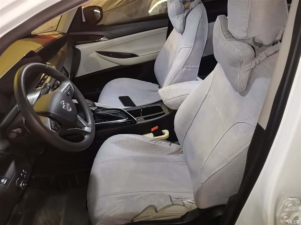 Buick GL6, 2021 8