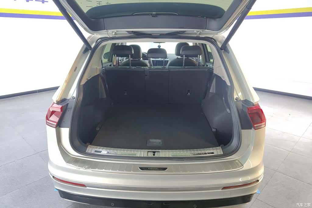 Volkswagen Tiguan L, 2021 4