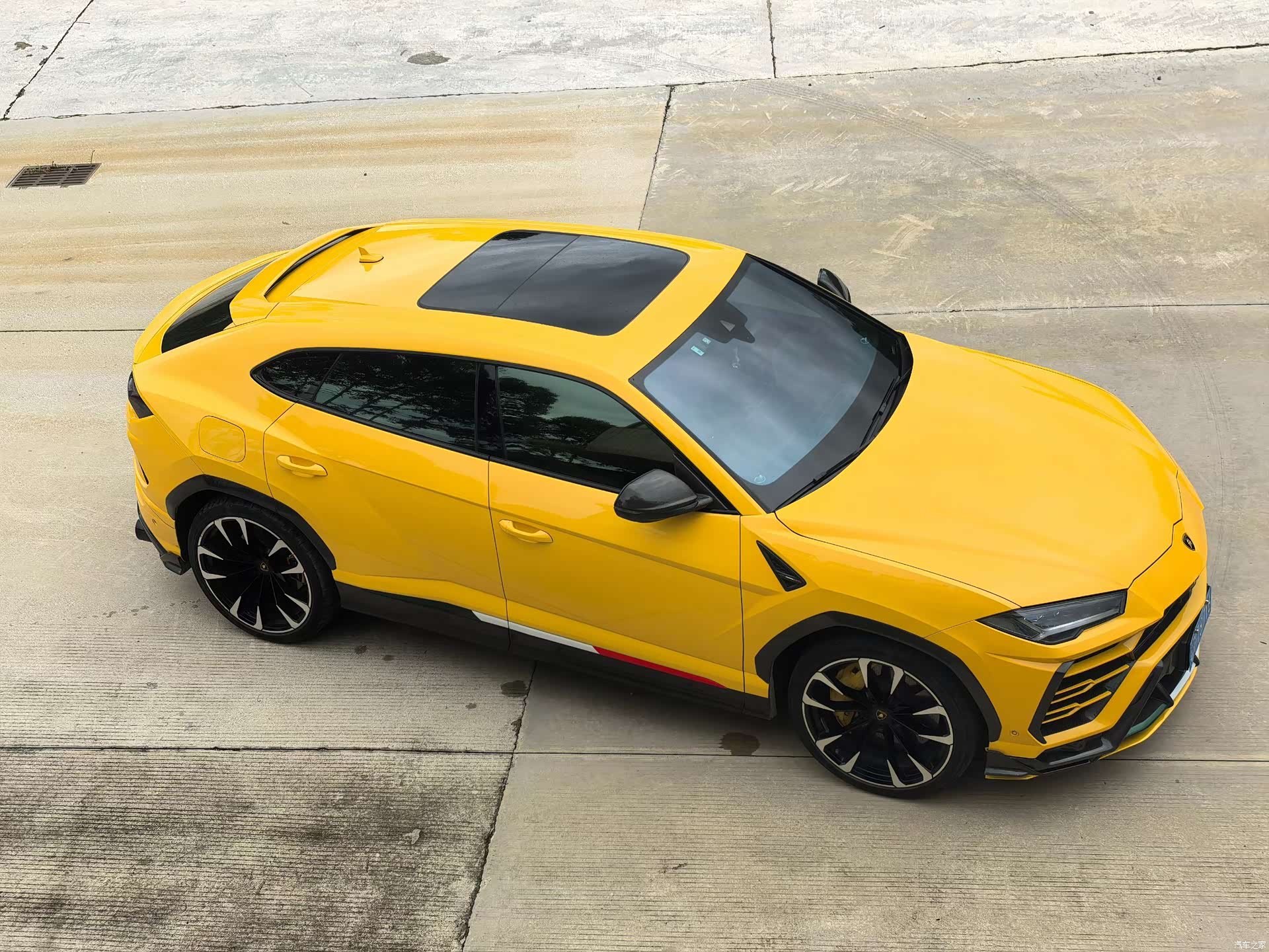 Lamborghini Urus, 2019 3