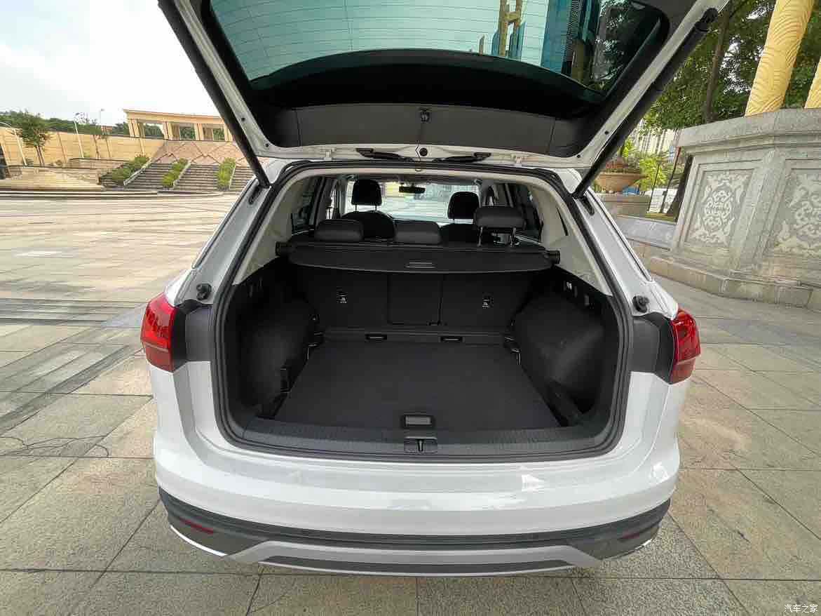 Volkswagen Tayron, 2022 19