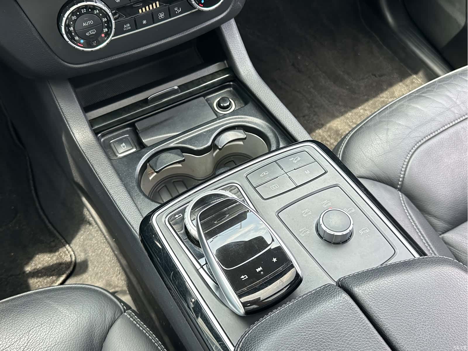 Mercedes-Benz GLS, 2018 17
