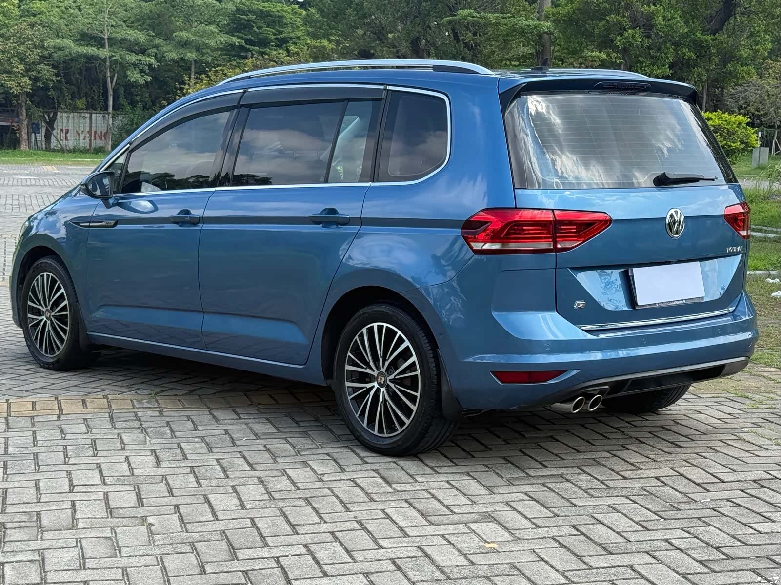 Volkswagen L, 2018 11