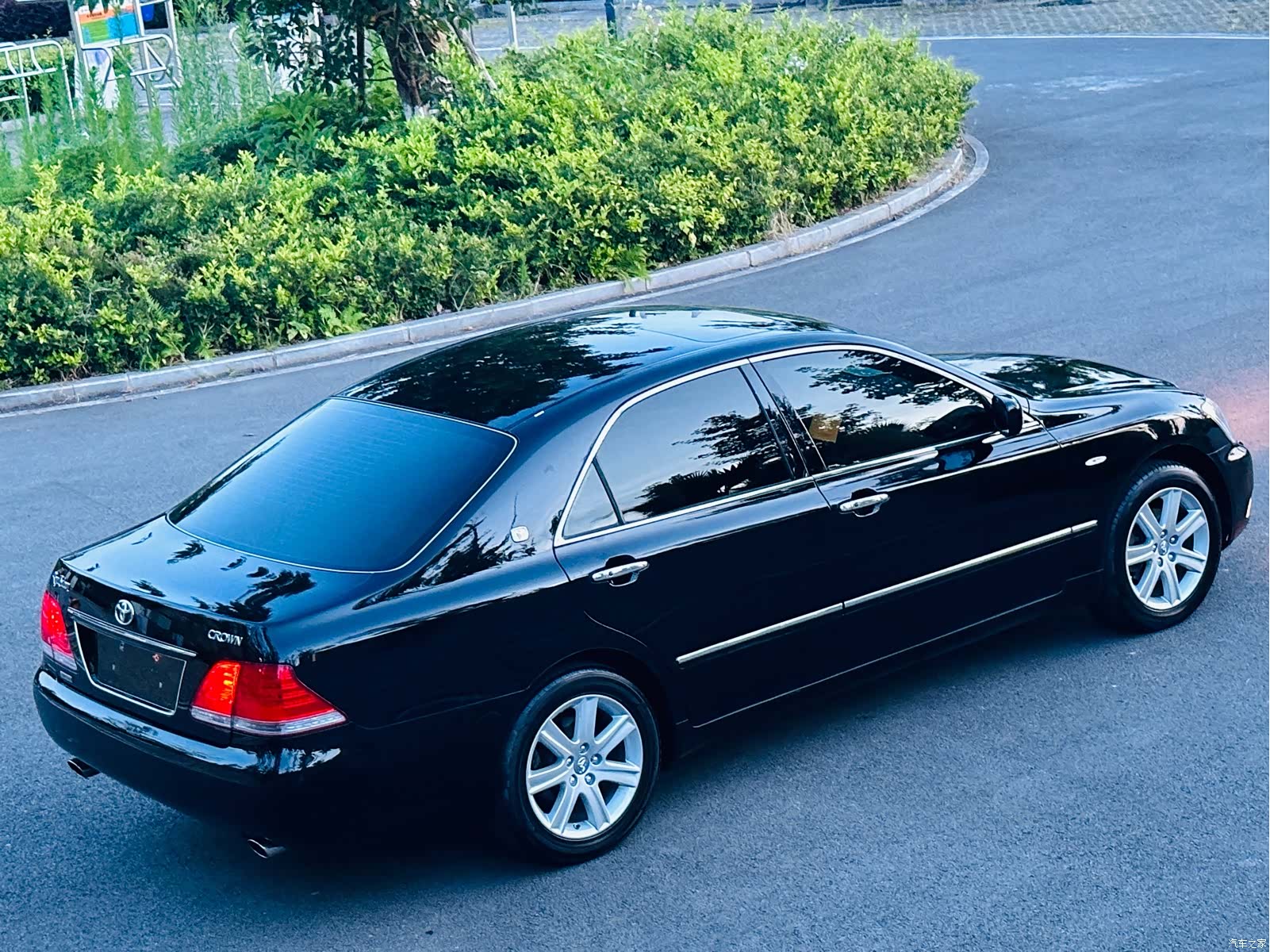 Toyota Crown, 2005 6