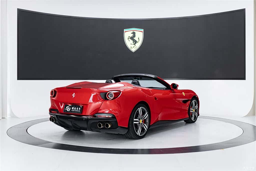 Ferrari Portofino, 2023 4