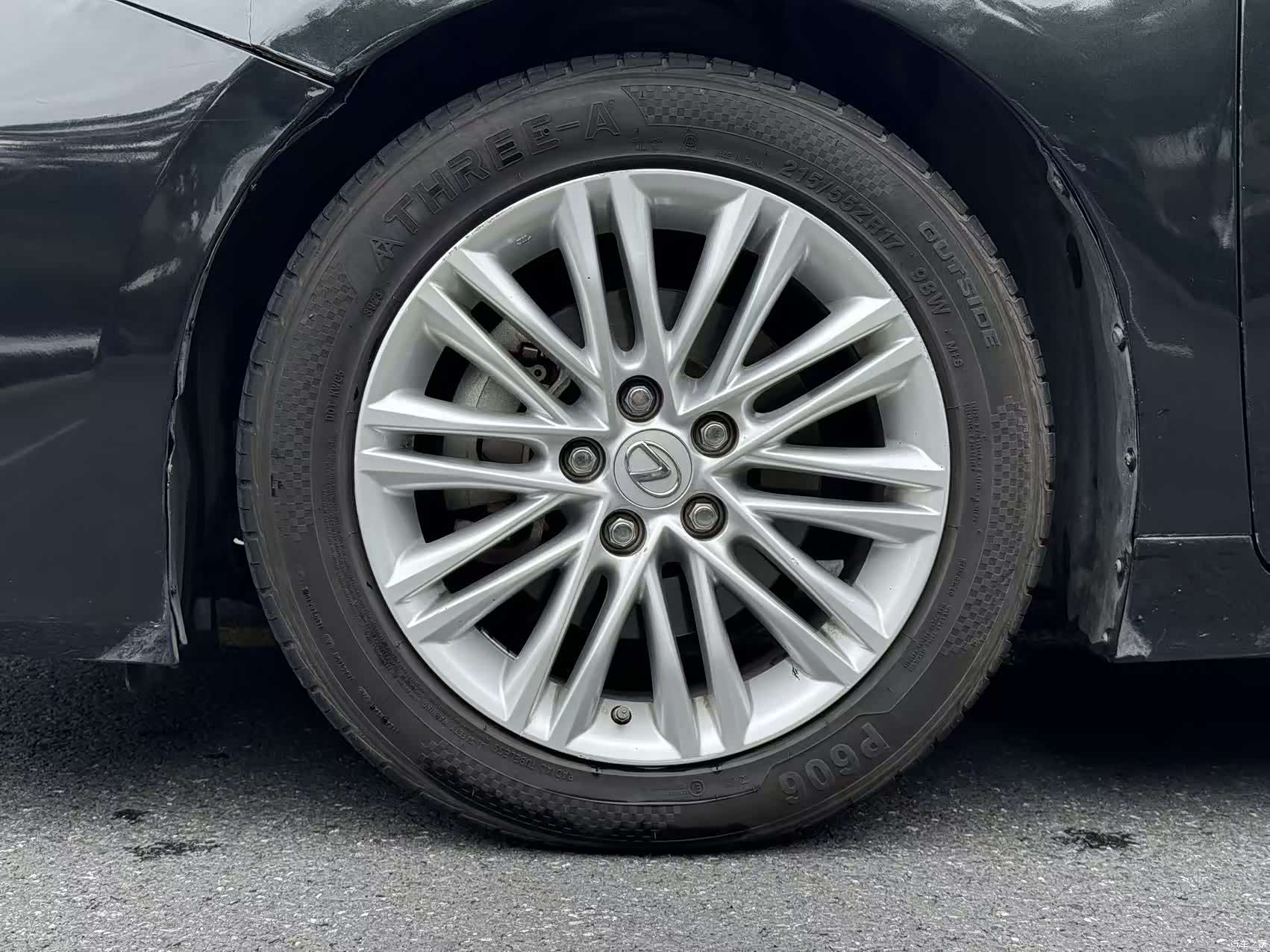 Lexus ES, 2016 19