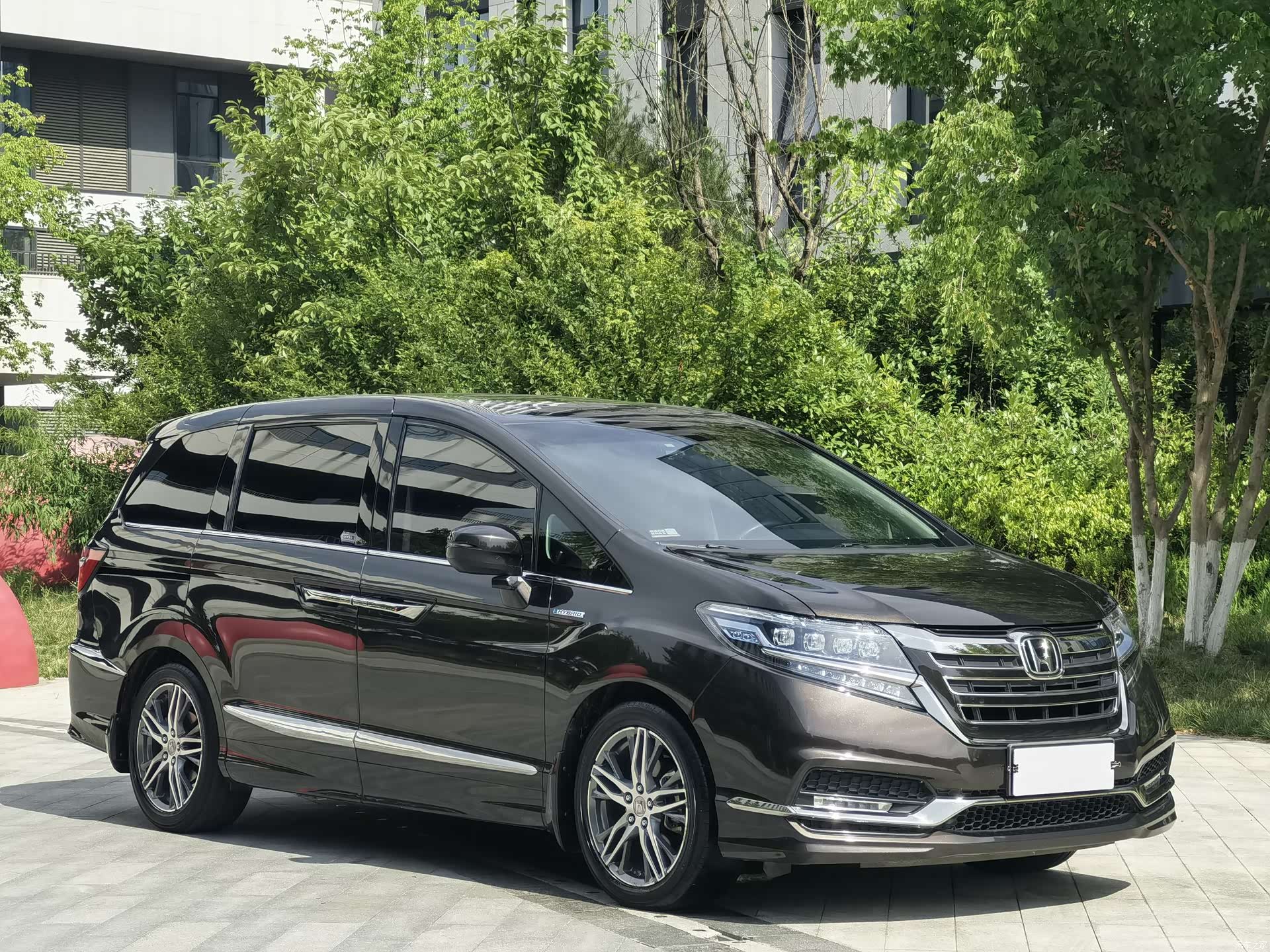 Honda Elysion, 2020 3