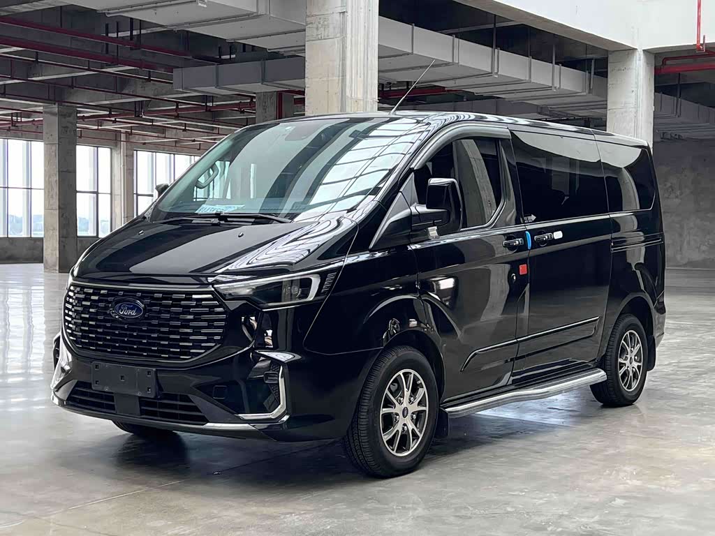 Ford Tourneo 2023 2.0T AT