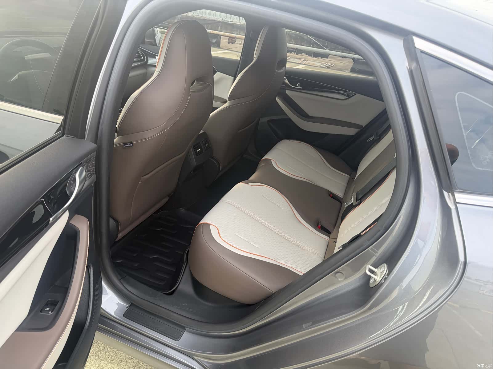 BYD Qin, 2023 8
