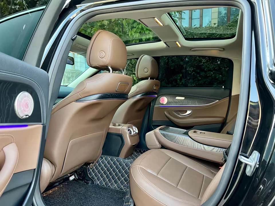 Mercedes-Benz E-class Mercedes-Benz E-class