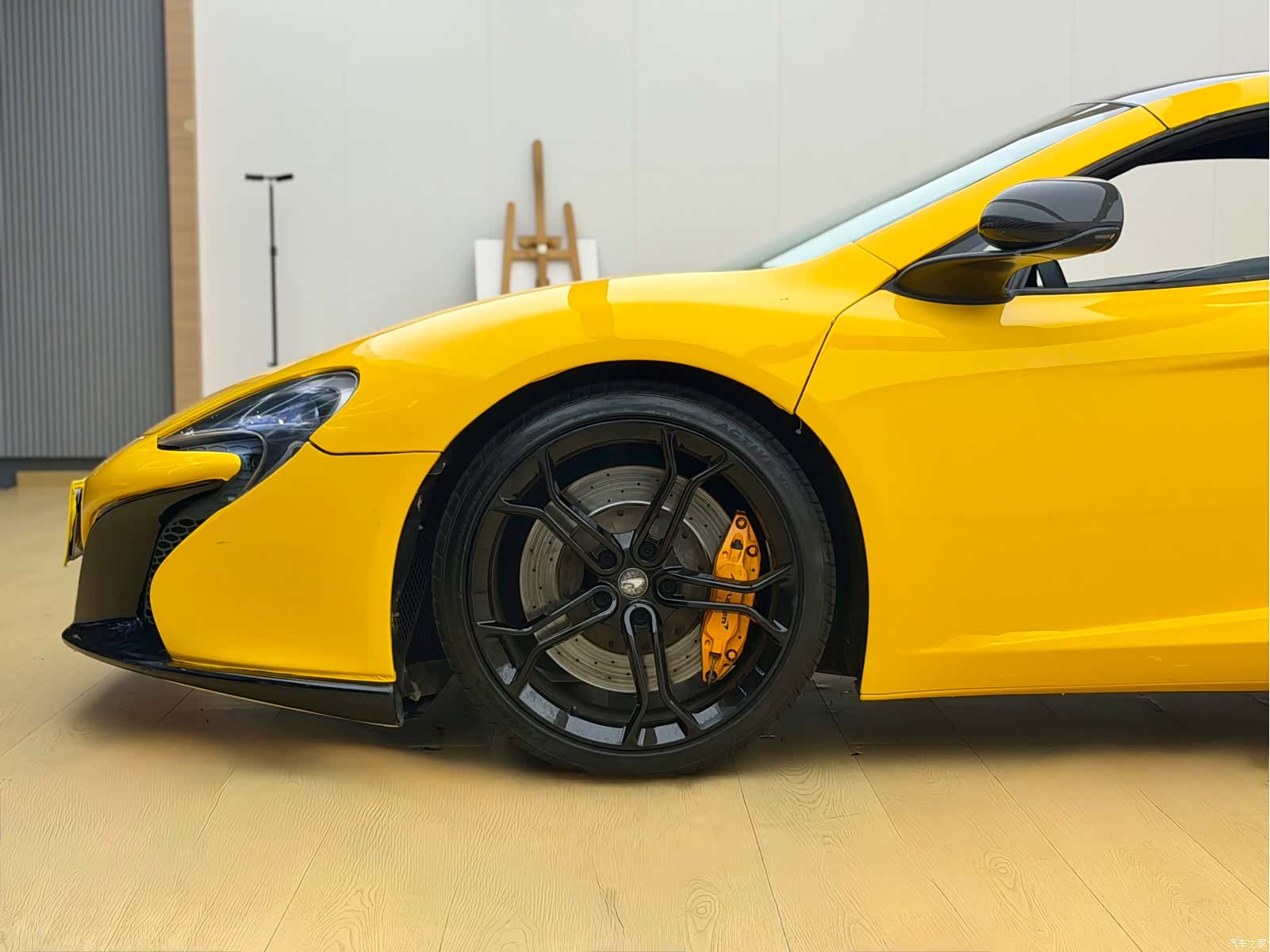 McLaren 12C, 2014 8