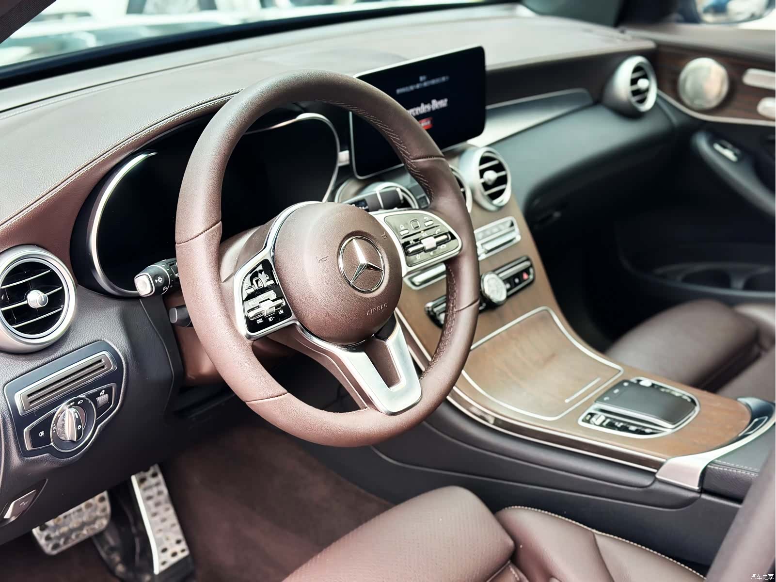 Mercedes-Benz GLC, 2022 15