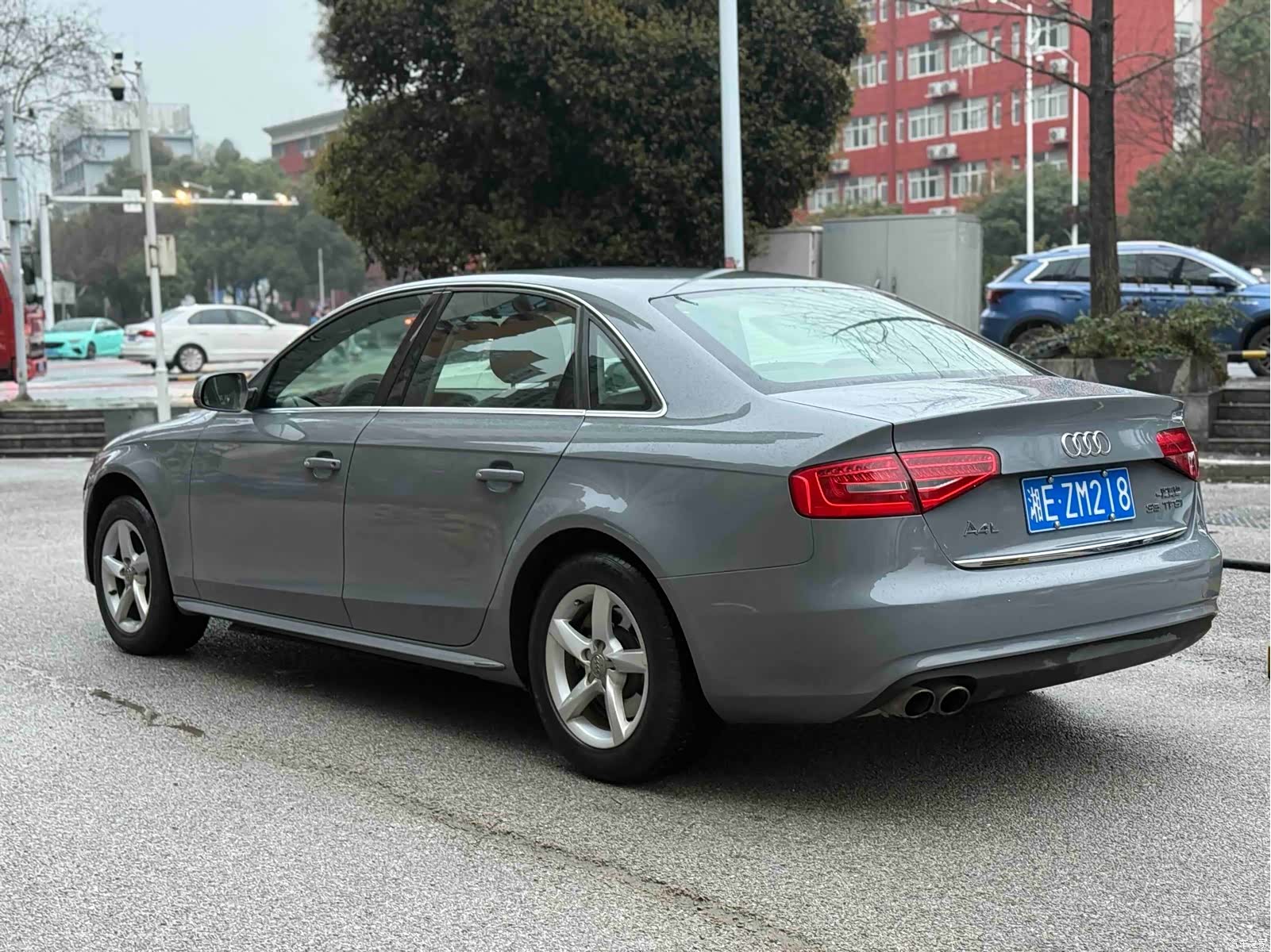 Audi A4L, 2014 6