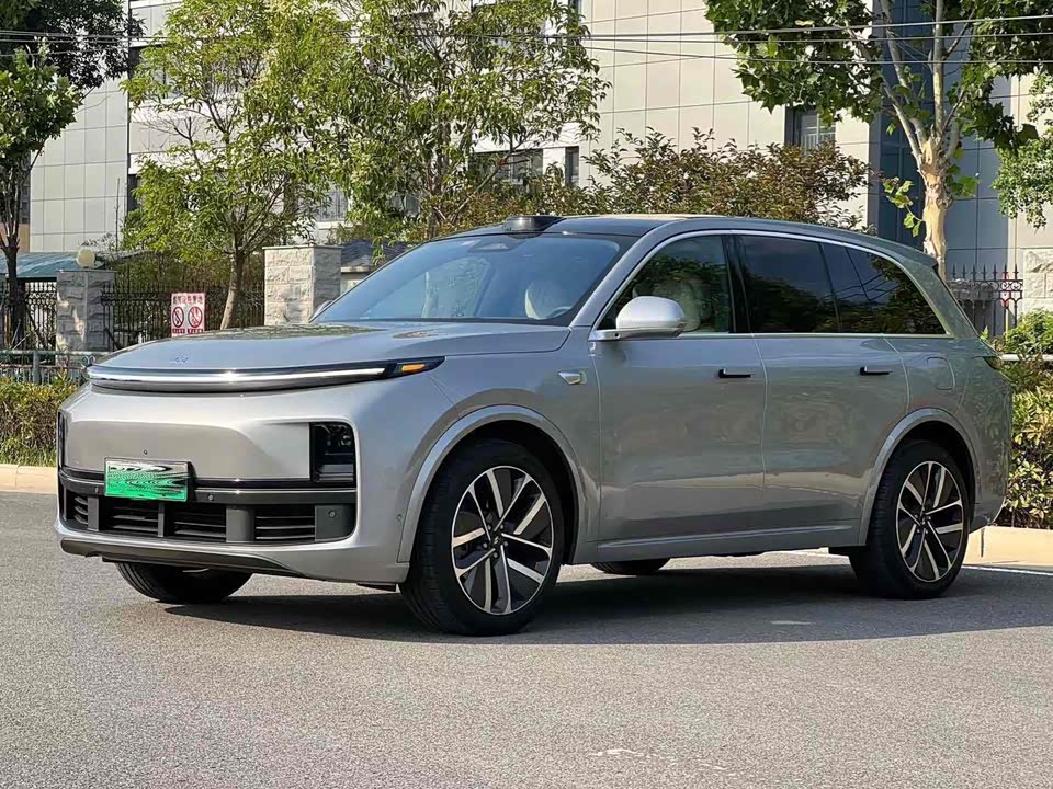 Li Auto Ideal L8