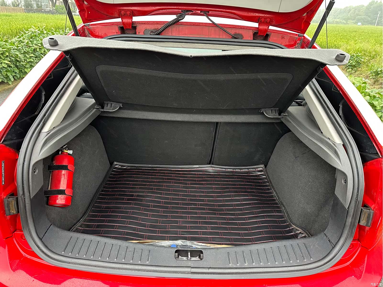 Ford Focus, 2015 10