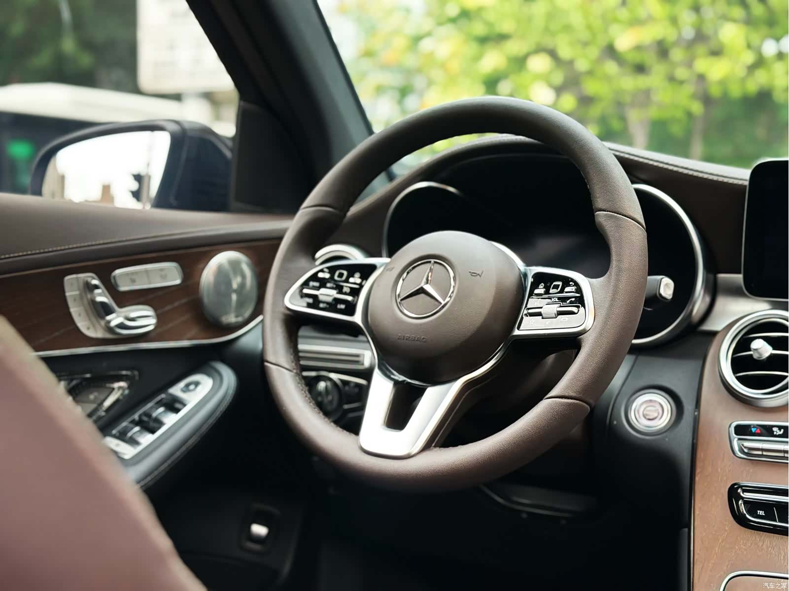 Mercedes-Benz GLC, 2022 18