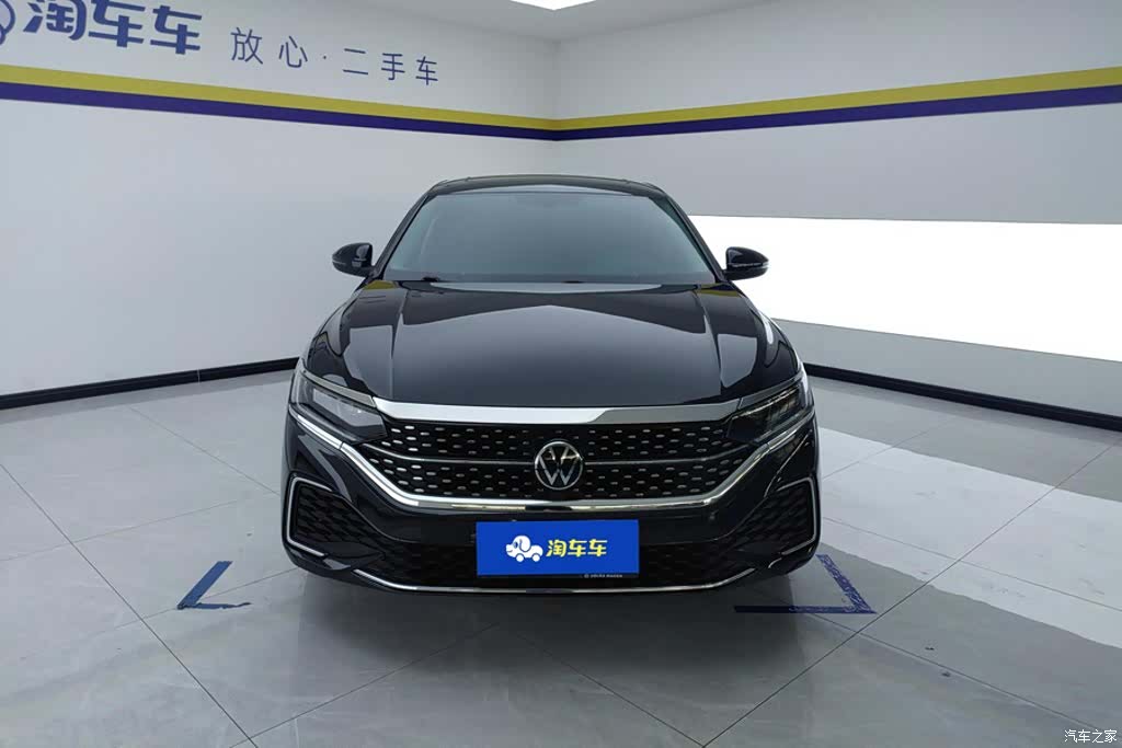 Volkswagen Passat, 2023 2
