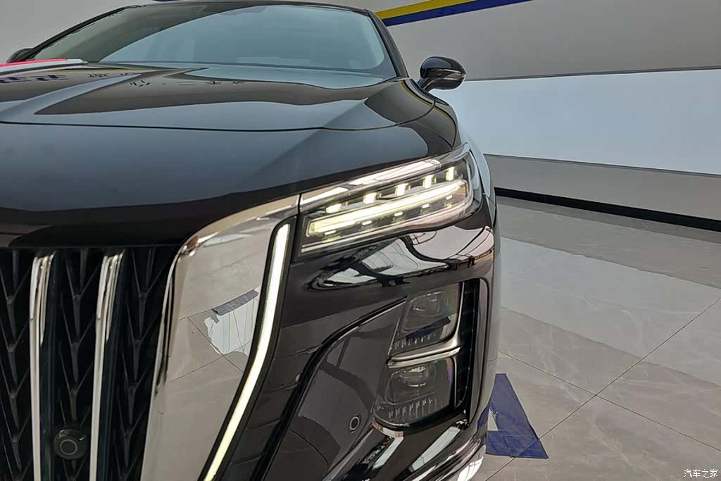 Hongqi H5, 2024 все фото