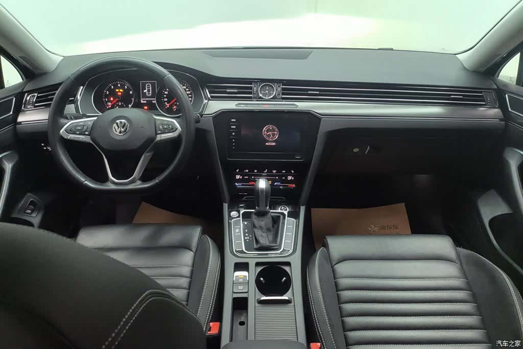 Volkswagen Magotan, 2020 12