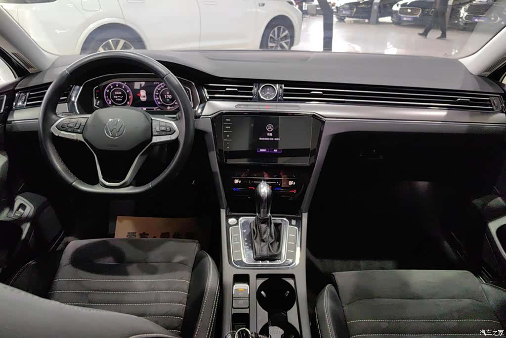 Volkswagen Magotan, 2022 12
