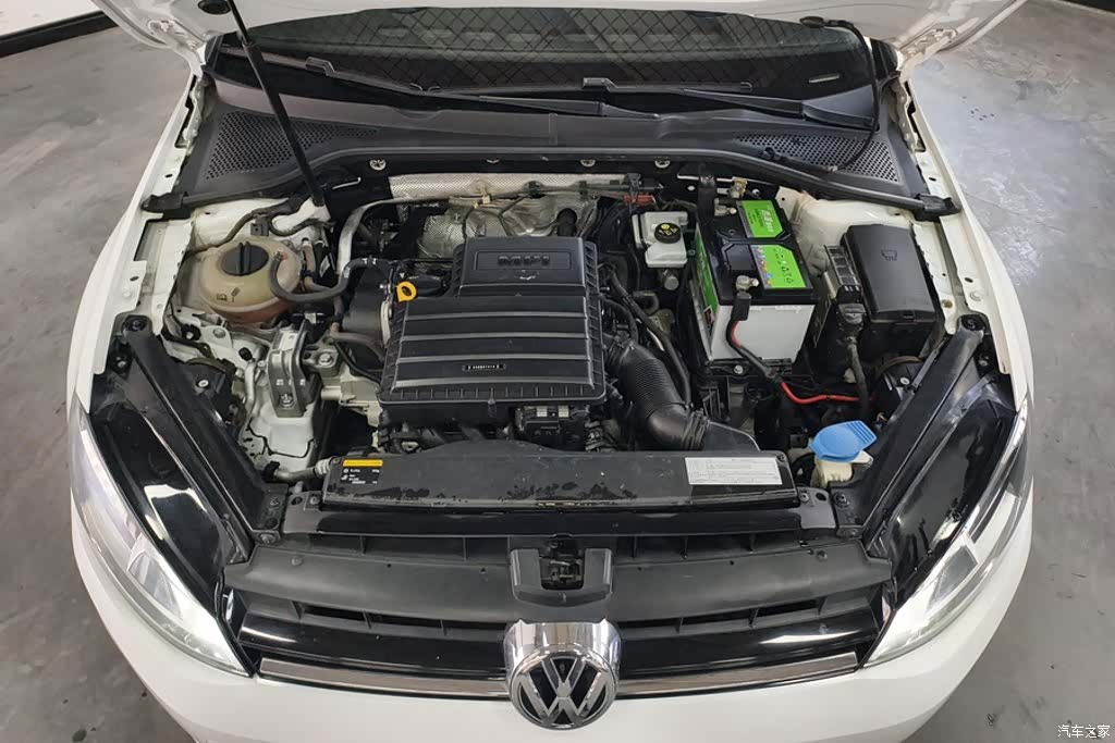 Volkswagen Golf, 2015 10