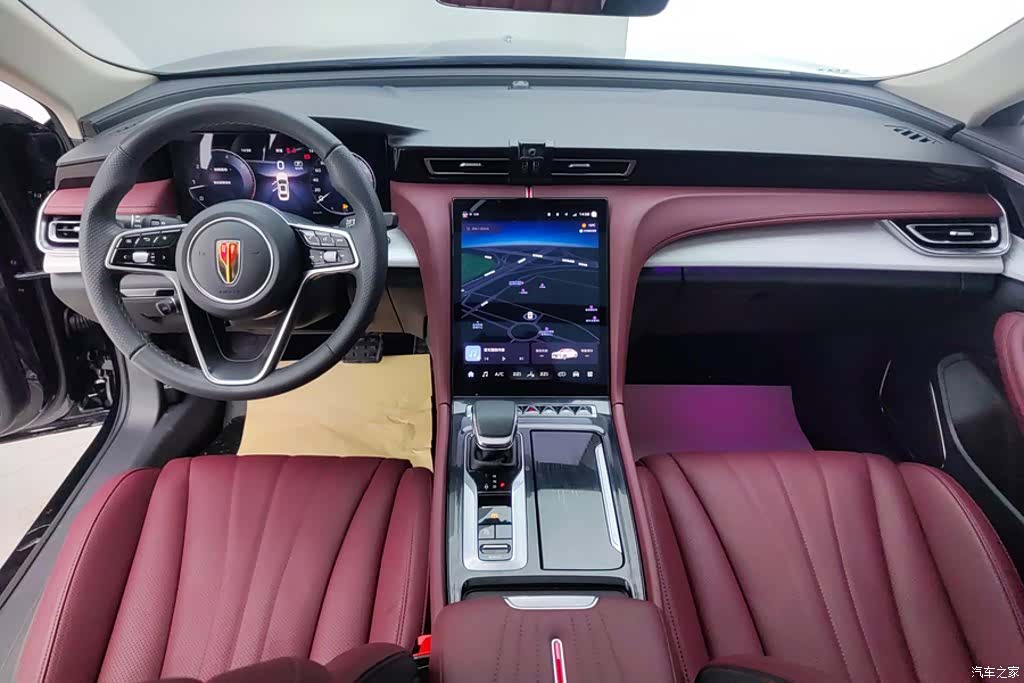Hongqi H5, 2024 12