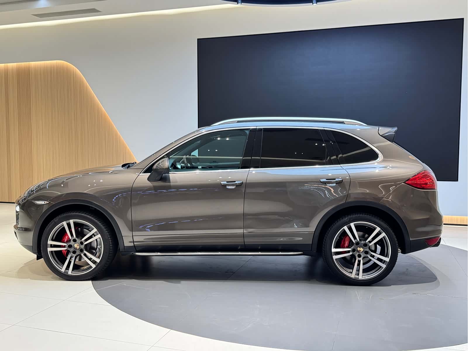 Porsche Cayenne, 2013 4