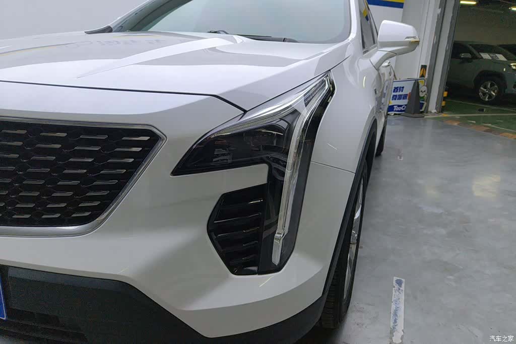 Cadillac XT4, 2020 все фото