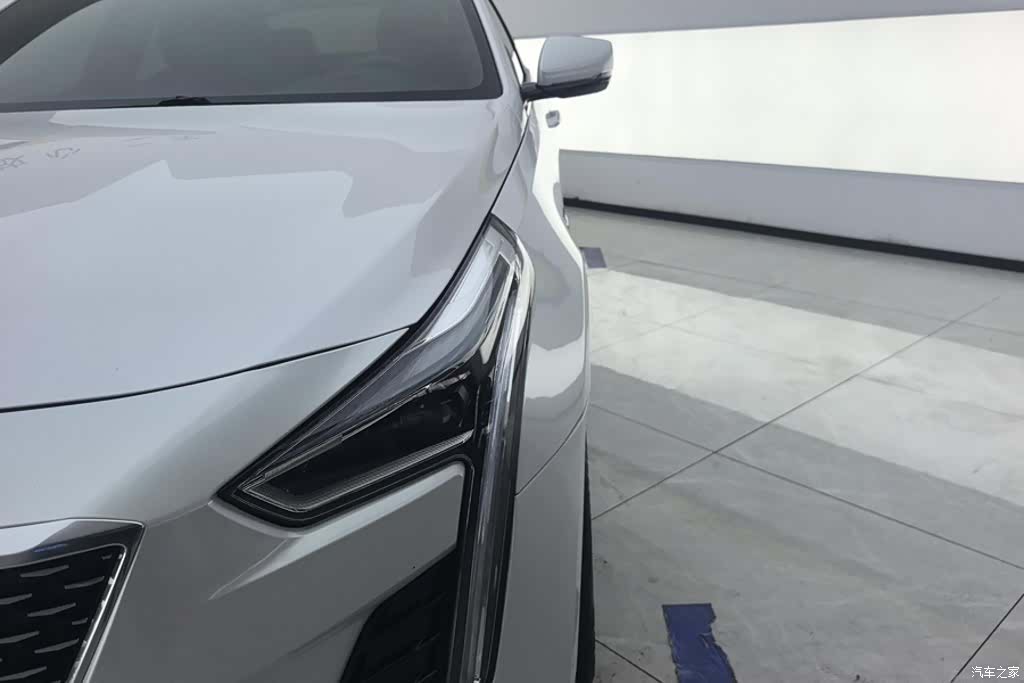 Cadillac CT6, 2019 все фото