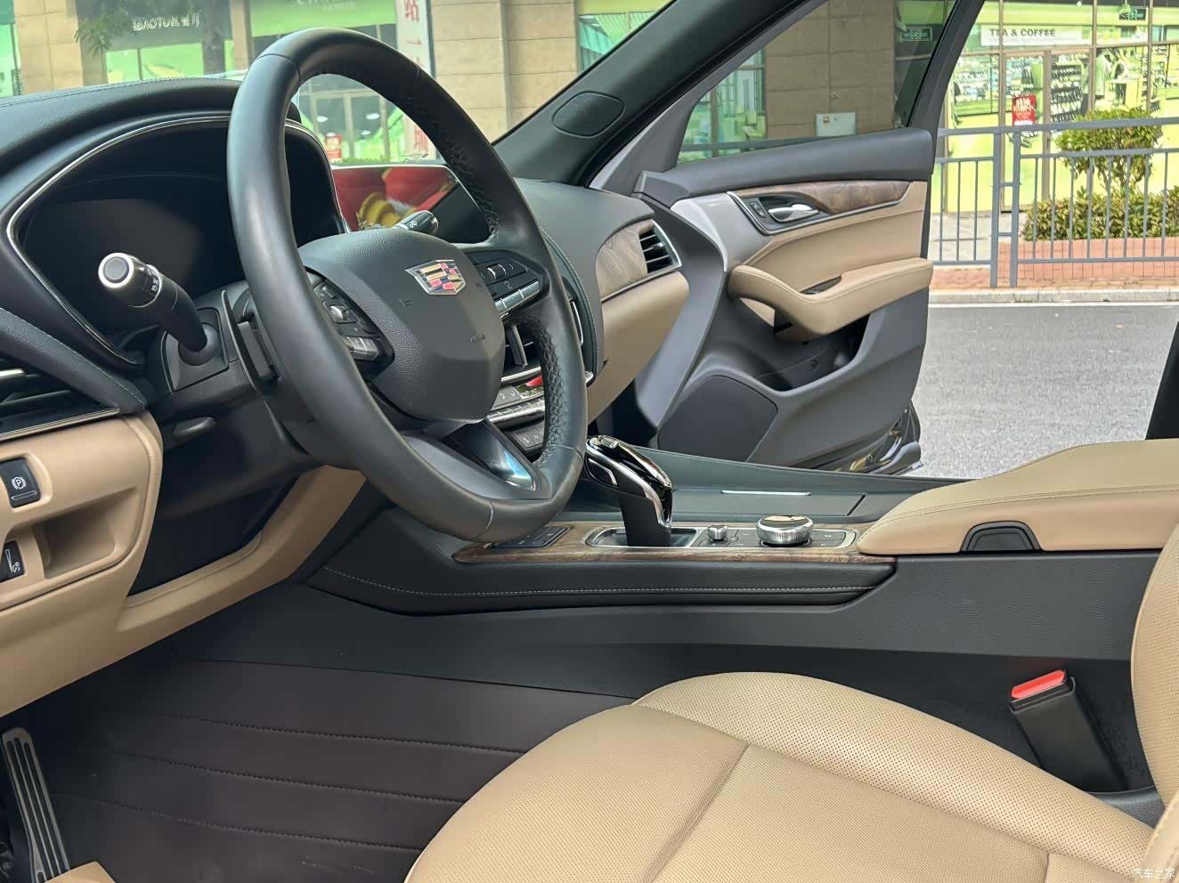 Cadillac CT5, 2022 11
