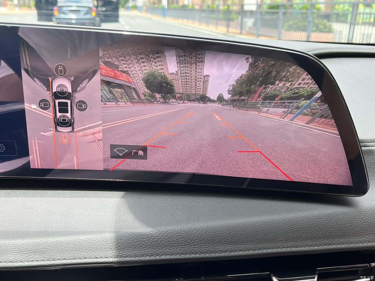 Cadillac CT6, 2023 32