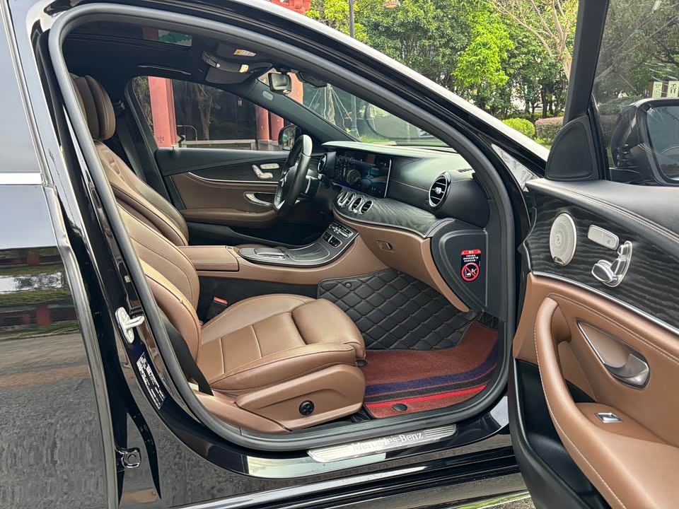 Mercedes-Benz E-class Mercedes-Benz E-class