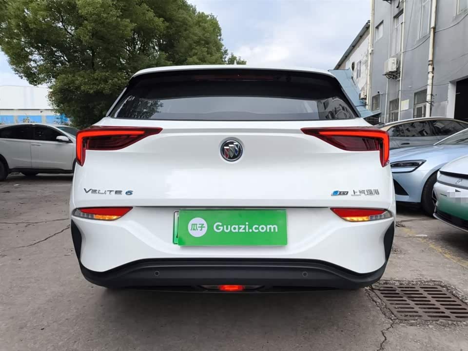 Buick Slightly blue 6