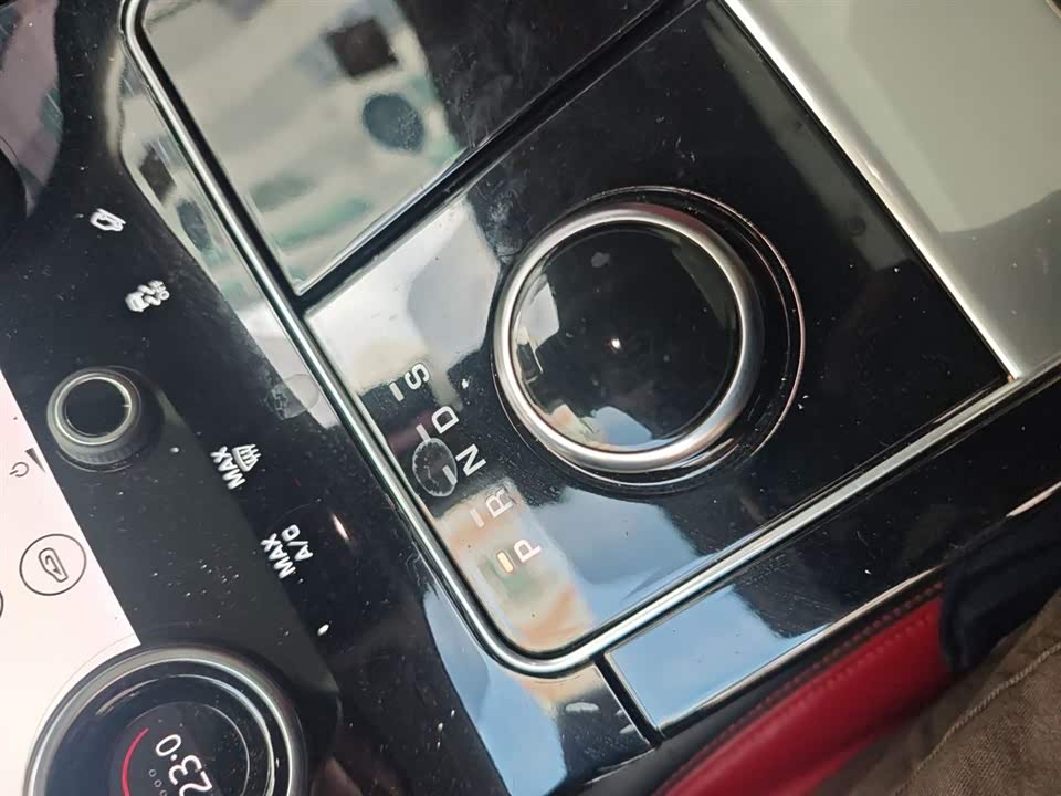 Land Rover Range Rover Star Pulse