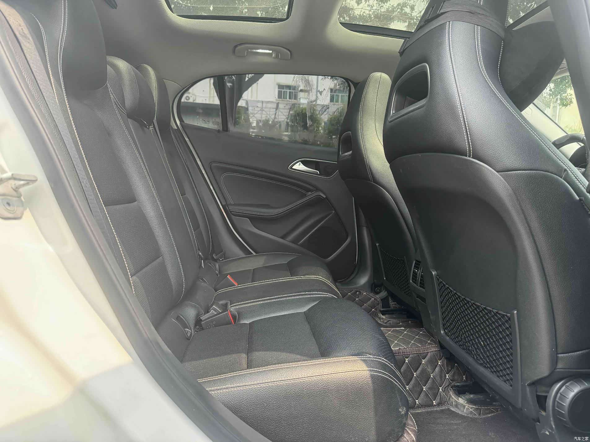 Mercedes-Benz GLA, 2016 10